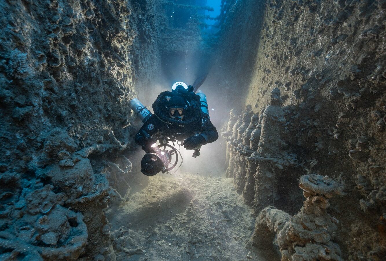 Arenzano Portofino Wreck Diving
